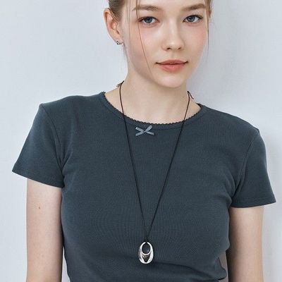 [モンスターXキヒョンソ・ジヘKARDチョンジウ着用]メタルボトルキャップペンダントストリングネックレス