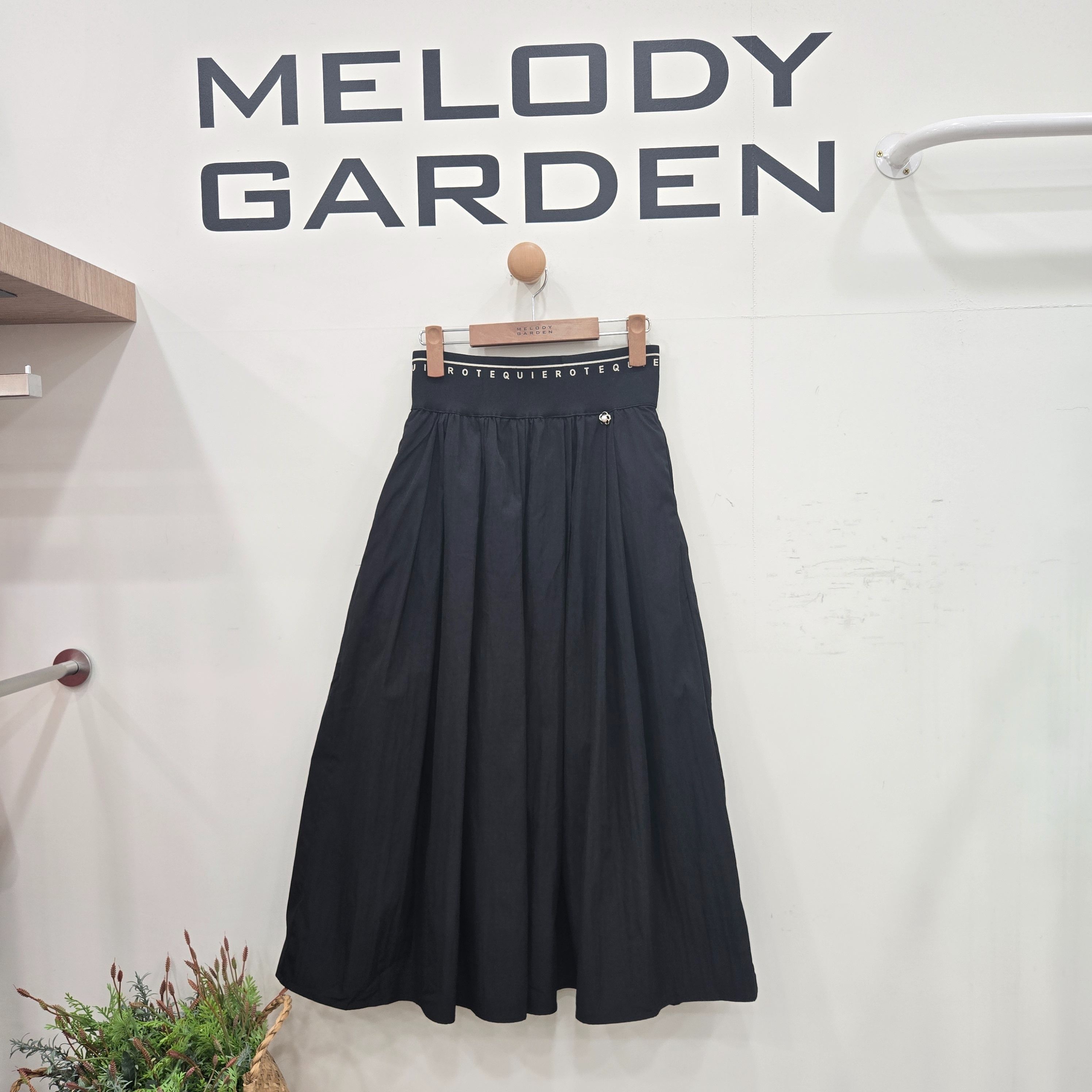 멜로디가든 [모다아울렛][멜로디가든]뉴엠마스커트 M26F8S104_SH 시흥점