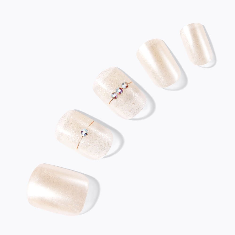데싱디바 [웨딩 네일 2위] 데싱디바 매직프레스 브라이덜 베일 (레귤러 라운드) 네일팁