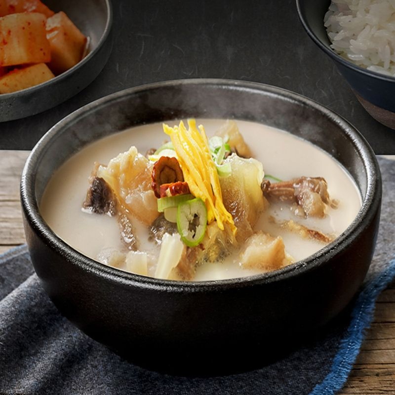 [고삼농협] 착한들 한우 듬뿍 한마리 곰탕 700g x 3팩