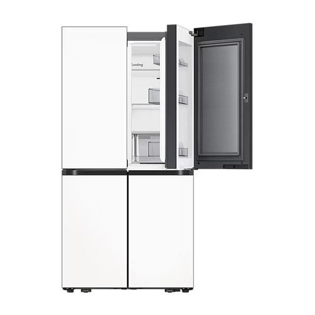 삼성전자 [10월 4주차 이후 순차배송] Bespoke AI 4도어 냉장고 RM70F90M2X [902L]
