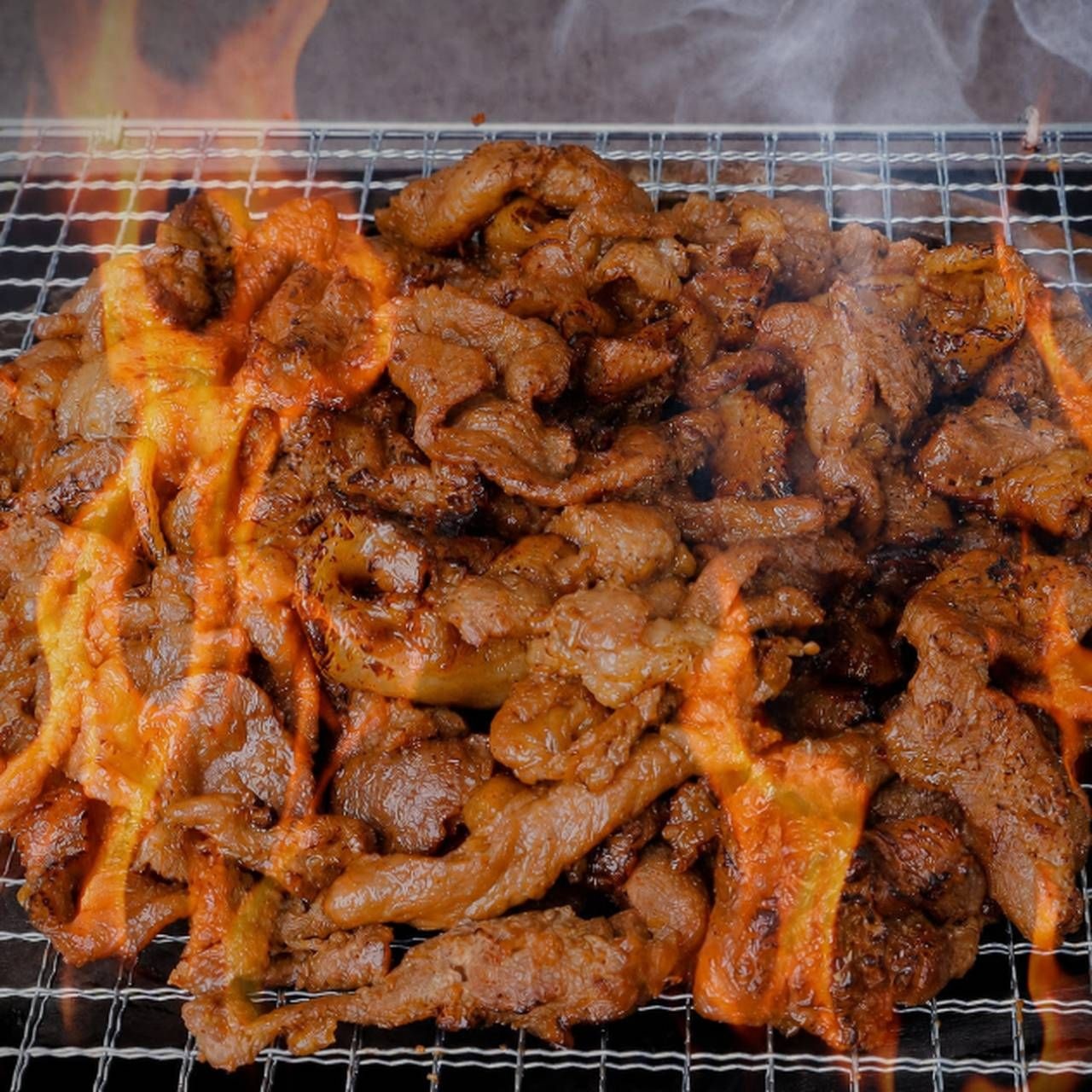 [포토리뷰 500점 적립]불향 가득한 대구 북성로식 연탄돼지불고기 300g X 3팩