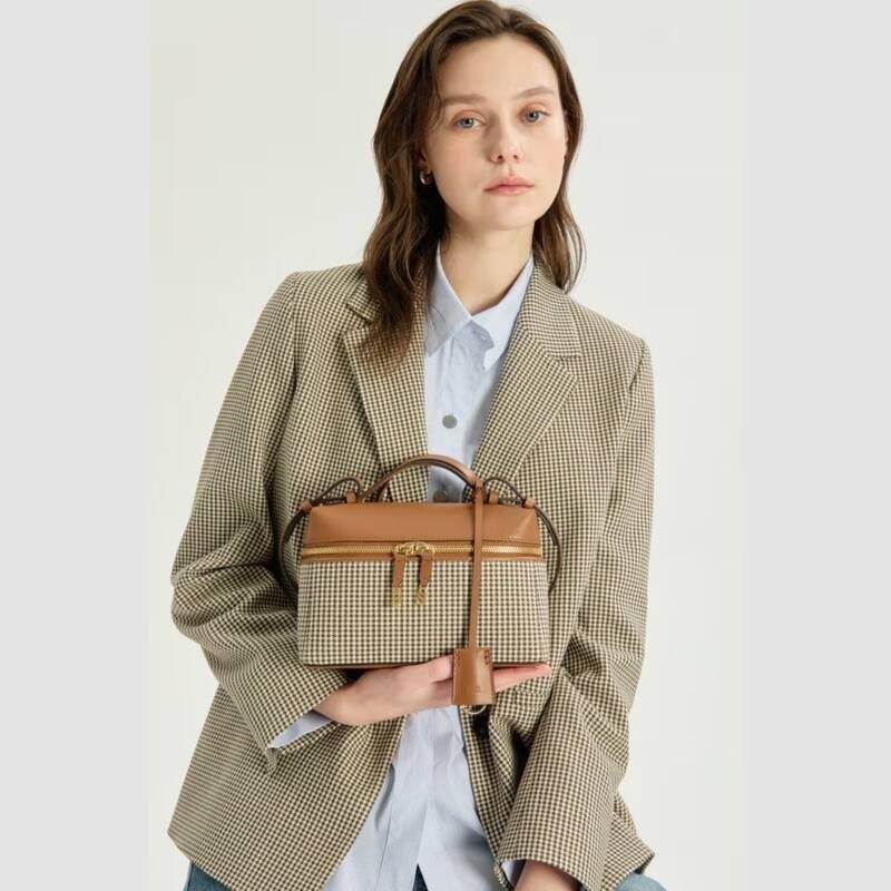 닥스 레이디스 <매장정품> DAKS 닥스 [26SS]패턴 토트백 DLJE6B303 DLJE6B303-EB 2056655