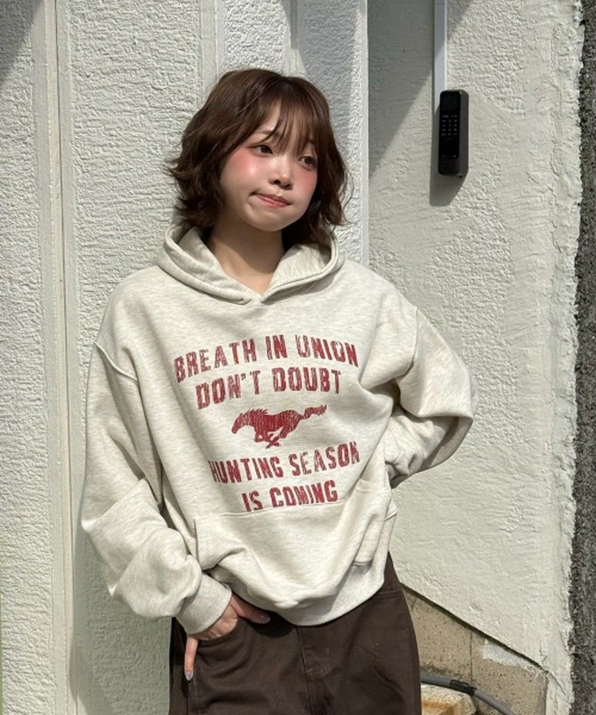 아모우 아모우 Vintage Horse HOODIE CREAM MELANGE AM26SSHD01CR
