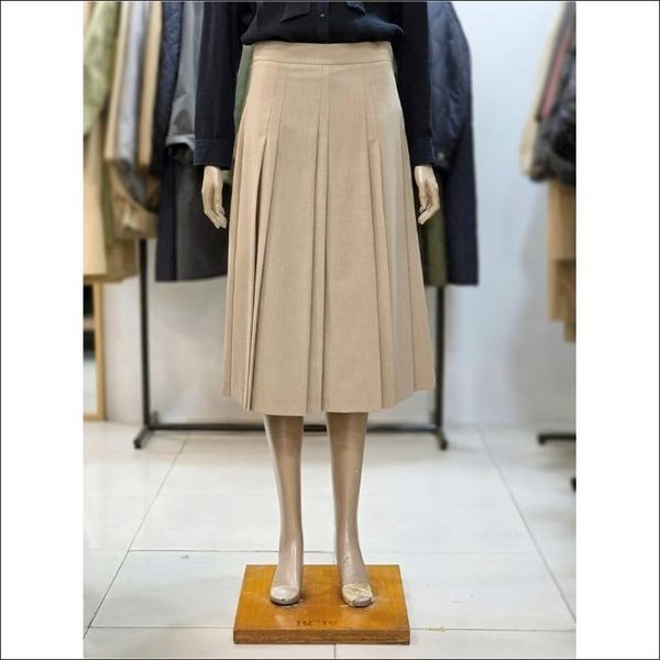 BCBG [하프클럽]BCBG 세이브존02 플리츠 미디 스커트 B6A1S201