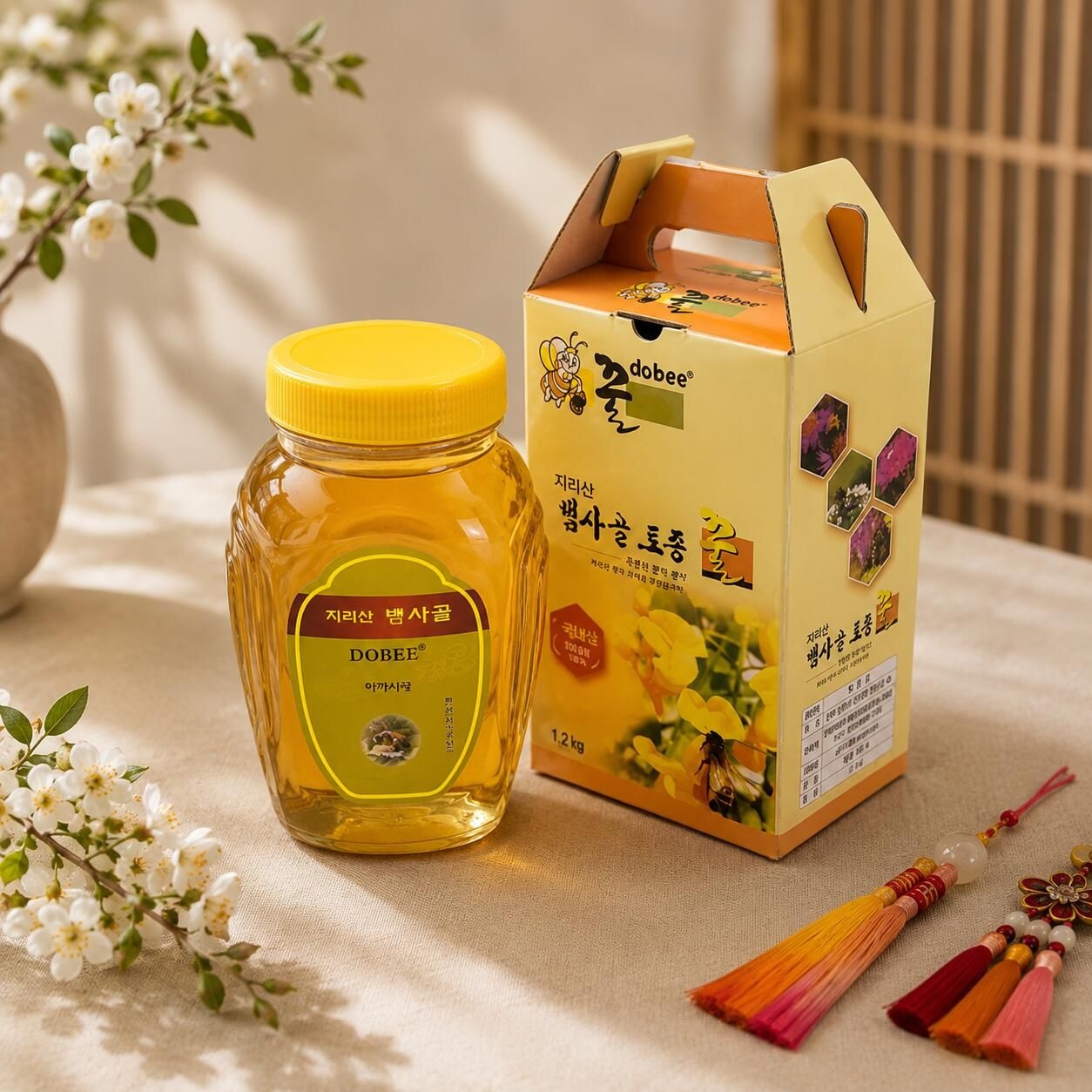 지리산뱀사골토종꿀 (현대Hmall) [지리산뱀사골] 사양벌꿀 아카시아 1.2kg (병/선물용박스)