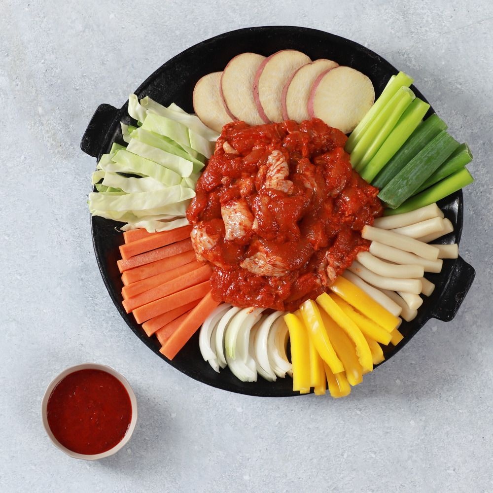 (현대Hmall) [봄내푸드]국내산 닭으로 만든 순살 춘천닭갈비 1kgx2팩 ＋소스 1봉
