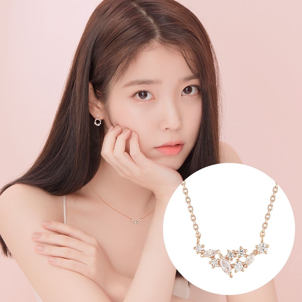 [롯데백화점] 제이에스티나  아이유 착용 BEST  LALA J 목걸이 (JJPJNQ9AF509SR420)