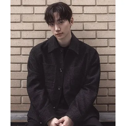 리버클래시 26FW LMF32801 블랙 디테쳐블 카라 트위드 자켓