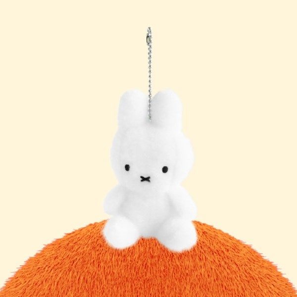 텐바이텐 미피 SITTING 크리미 키링 8cm_화이트
