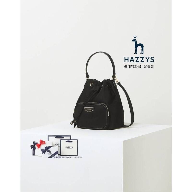 <매장정품> HAZZYS 헤지스 [선물포장]여성 블랙 나일론 혼방 스몰 버킷백_HIBA4E303BK HIBA4E303BK_JN 1973979