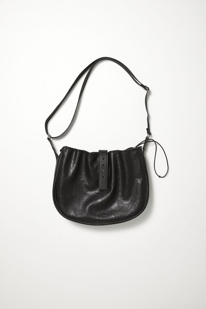 해룸 HATCHINGROOM Wavy Bag Middle Faux Leather Black HCR2407AC11 3557161