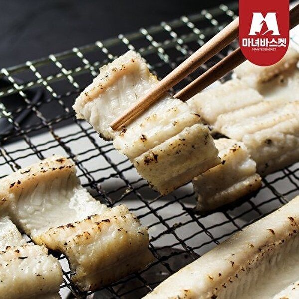 [마녀바스켓]바다장어 소 사이즈 800g (4미)+소스 2종 (손질 후 600g)