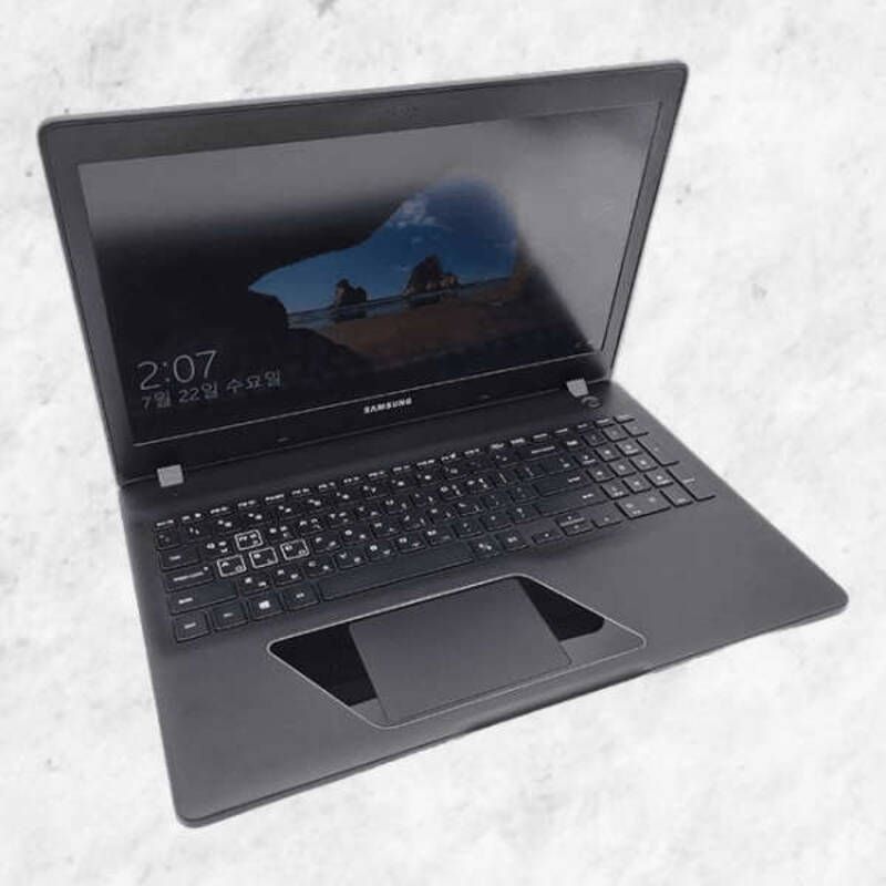 [리퍼 중고]삼성 i7 HQ RAM 16GB GTX 1050 15.6인치 게이밍 노트북 629956