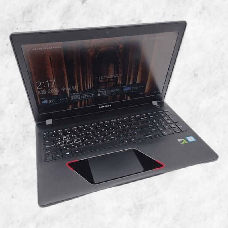 [리퍼 중고] 삼성 i7 HQ RAM 16GB GTX 1050 15.6인치 게이밍 노트북 629954