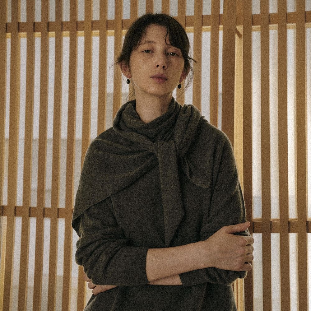 세이지먼트 [21th] VELOUR CASHMERE SHAWL MUFFLER_CHARCOAL