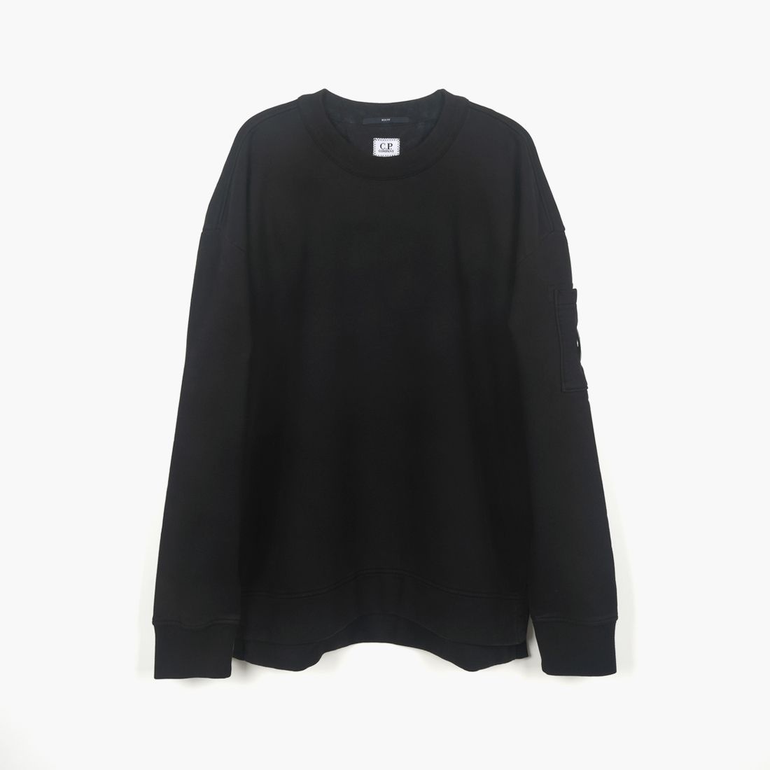 CP컴퍼니 [클로딩캡슐] 25FW 암렌즈 박시 맨투맨 블랙 19CMSS058A006372G999