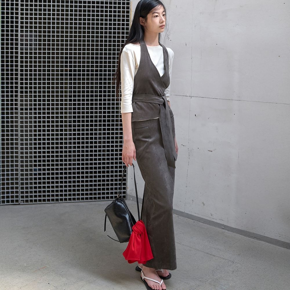 [롯데백화점] 아틀리에 나인 HAVN SET-UP VELVET MAXI SKIRT NMP5NWSK5114M0 LE1222443321