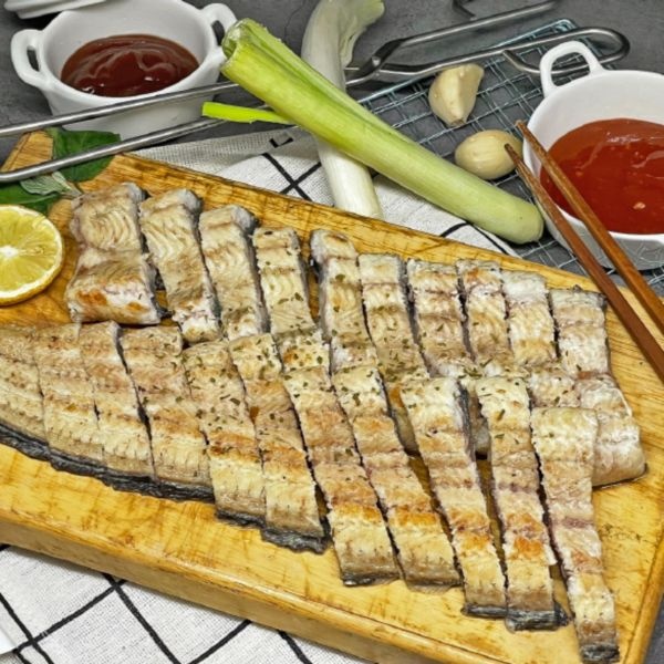 [오늘출발] 초벌 고창 풍천 장어 1kg