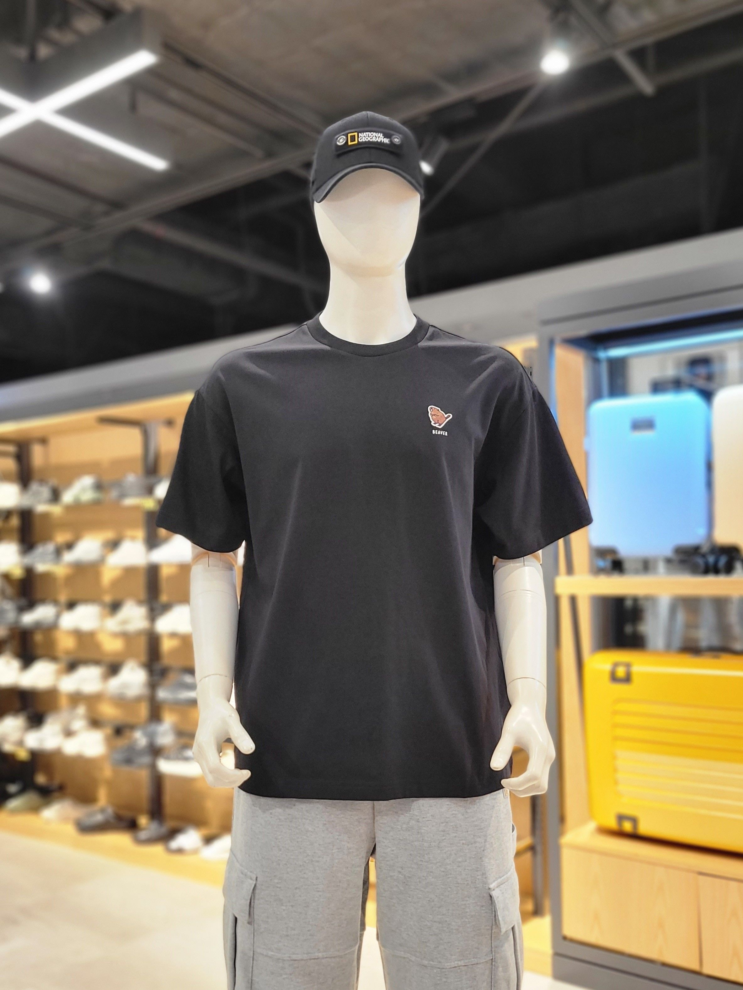 내셔널지오그래픽 남녀공용 동물 와펜 세미오버핏 반팔 티셔츠 N252UTS030 668164