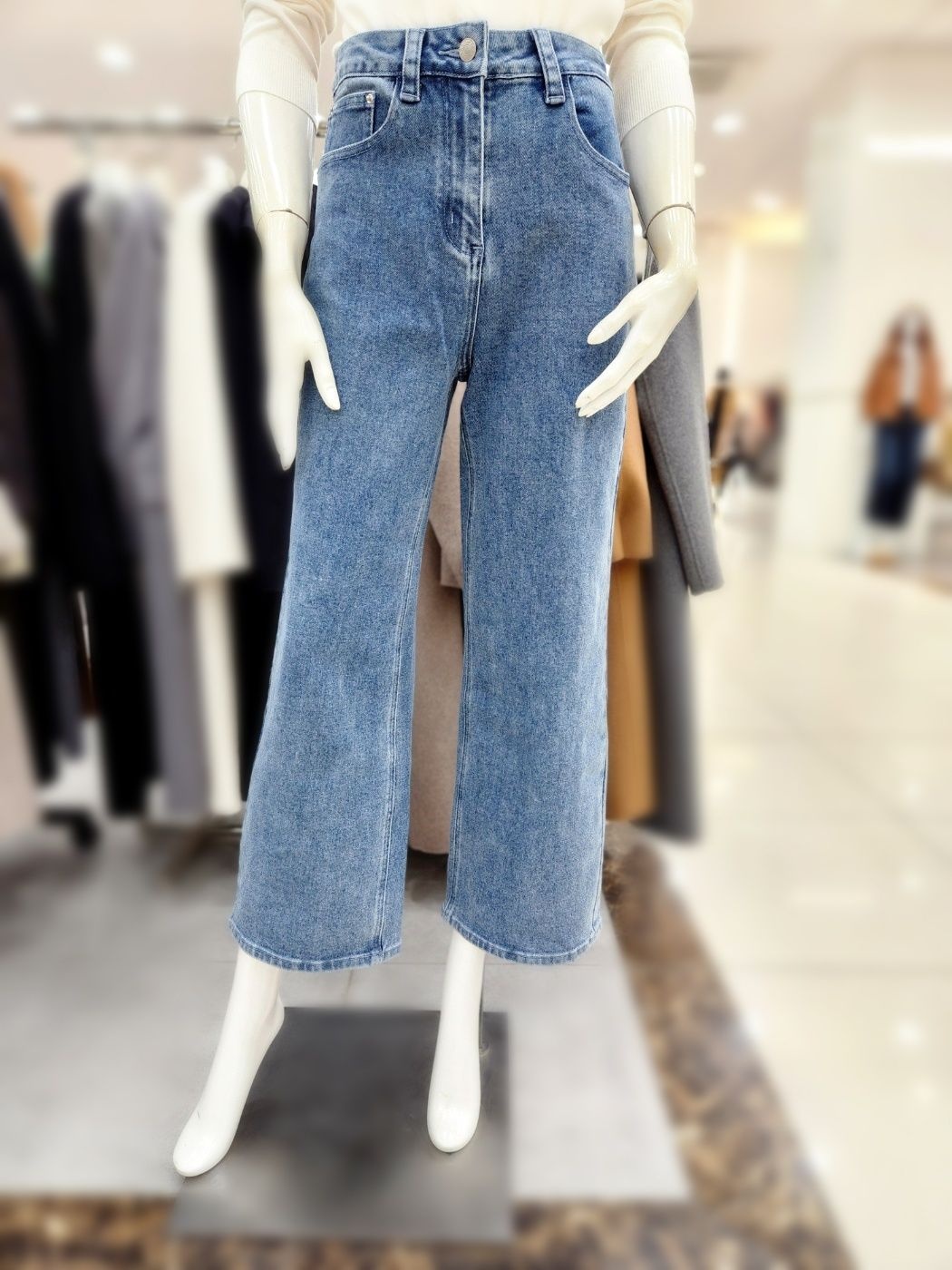 한정수량 [더아이잗] 내추럴 워싱 와이드 데님 팬츠 IR3M8SL711 2847509