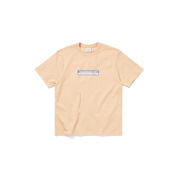 디스이즈네버댓 [디스이즈네버댓] THISISNEVERTHAT TNT International Tee Apricot 4905847 TN251TTSST CT