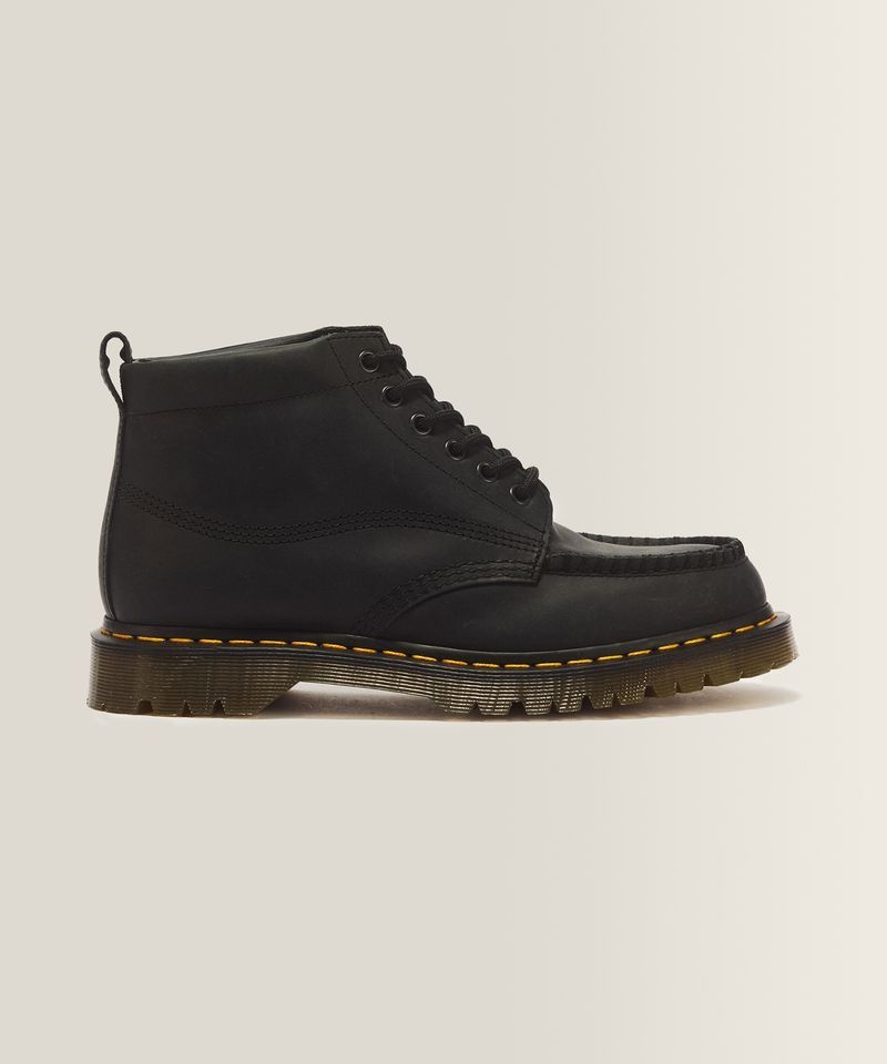 닥터마틴 DR.MARTENS 로웰 처카 6홀 부츠 - 블랙 크레이지 호스 43680001 170782