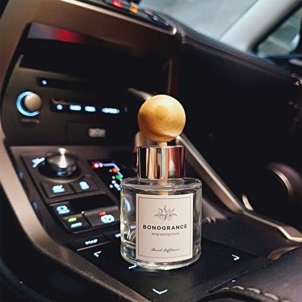 [셀러허브 생활리빙]보노그란스 명품향수의 향을 담은 차량용방향제 50ml (6805620A)
