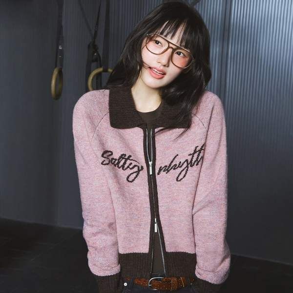 랩 레터링 배색 카라 집업AR4KGA65 NJZ109
