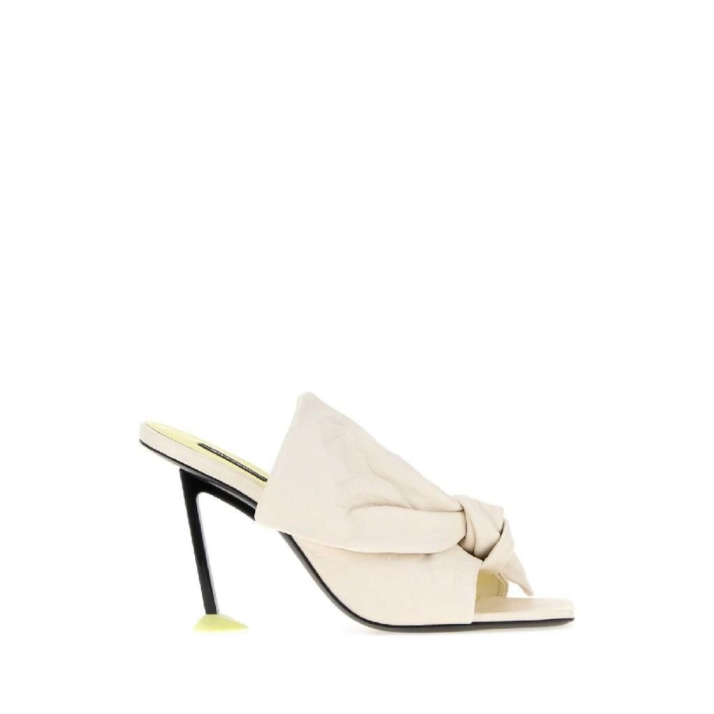 지방시 [X45]지방시 BE30B7E2H6 105 Ivory leather Boudoir mules 여성 샌들 슬리퍼 샌들힐 플립플랍 샌들힐