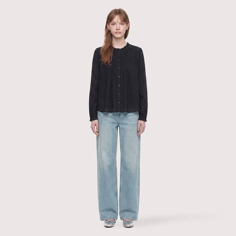 [백화점 정품] 써스데이아일랜드 25SS 레이스 자카드 핀턱 블라우스 T266MBL156W
