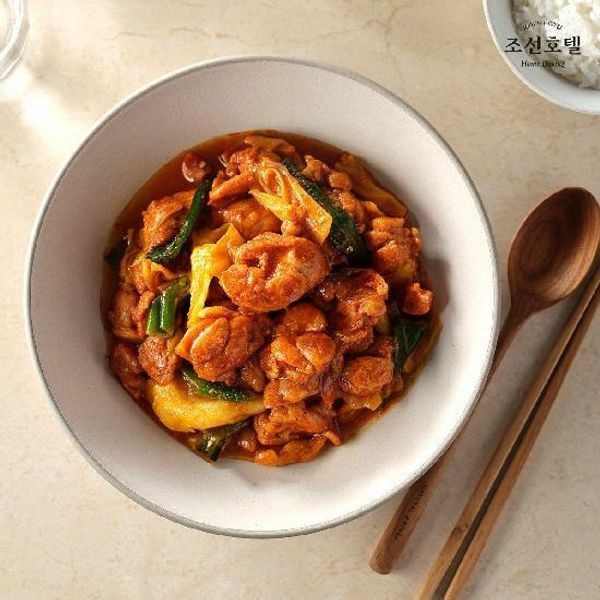 조선호텔 [하프클럽]조선호텔 닭갈비 300g X 7팩 (직)
