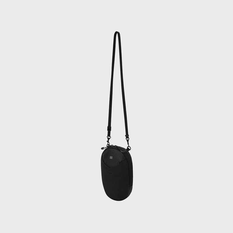 코오롱스포츠 하이킹 미니 파우치 QEBDX26235BLK 등산화, 바람막이, 바지, 반바지, 반팔티