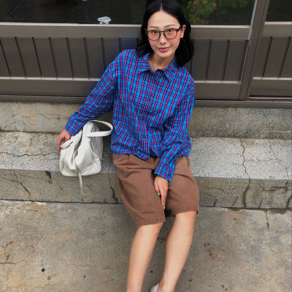 베네통 베네통 인플루언서 PICK B 자수 체크 블라우스 BABLE1641BL