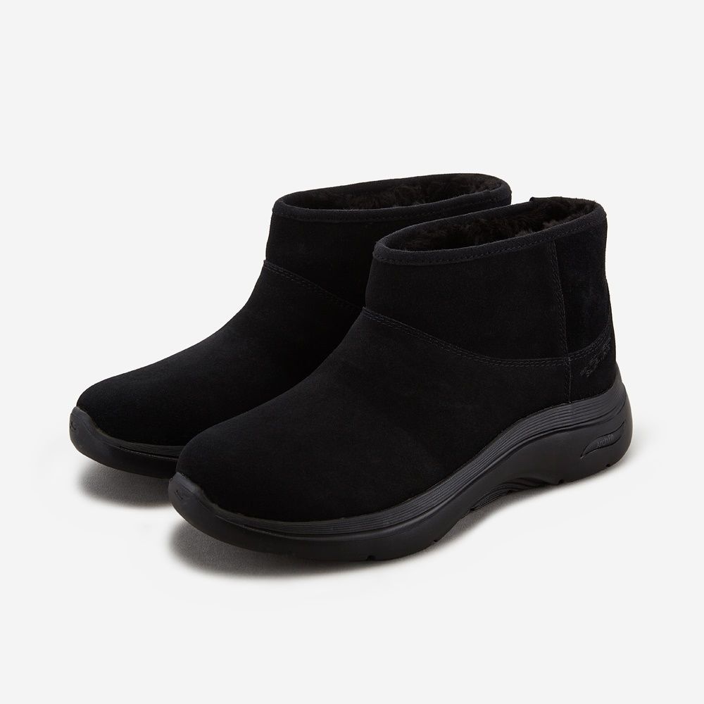 [롯데백화점] 스케쳐스 여성 고워크 아치핏 2.0 부츠 슬립인스 SP0WSCFW021