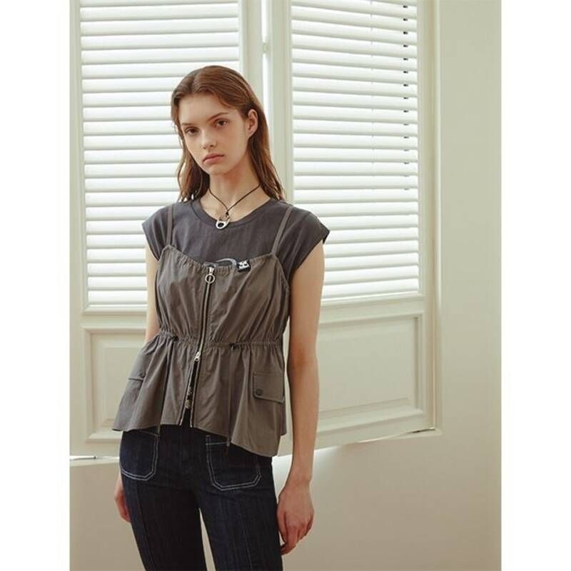 에고이스트 라벨 포인트 스트링 오픈형 뷔스티에 EQ3WV760 R7S3T8V1 D7E2F9G4