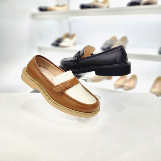 여성 경량 블록 로퍼 X24213 CAMEL BLACK HITI4DCOD
