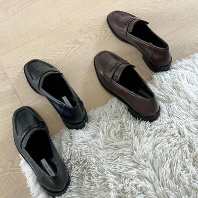 フラット 女性フラットシューズコーディネート女性 フラット靴防寒秋春