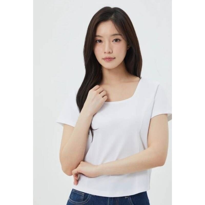 [공식매장정품] 플라스틱아일랜드 스퀘어넥 절개 크롭 티셔츠 PS2CH402