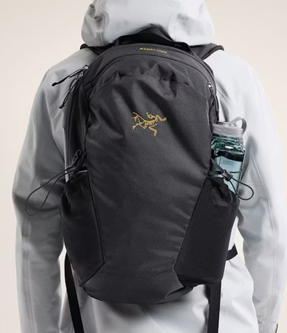 ARC`TERYX 26 맨티스 16 백팩 ABQSU10636BLK MANTIS BACKPACK 4126092