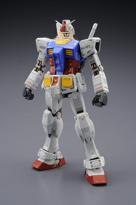 [해외] 반다이스피리츠 MG 건담 RX 78 2 퍼스트 Ver 3.0 1대100 건담프라모델