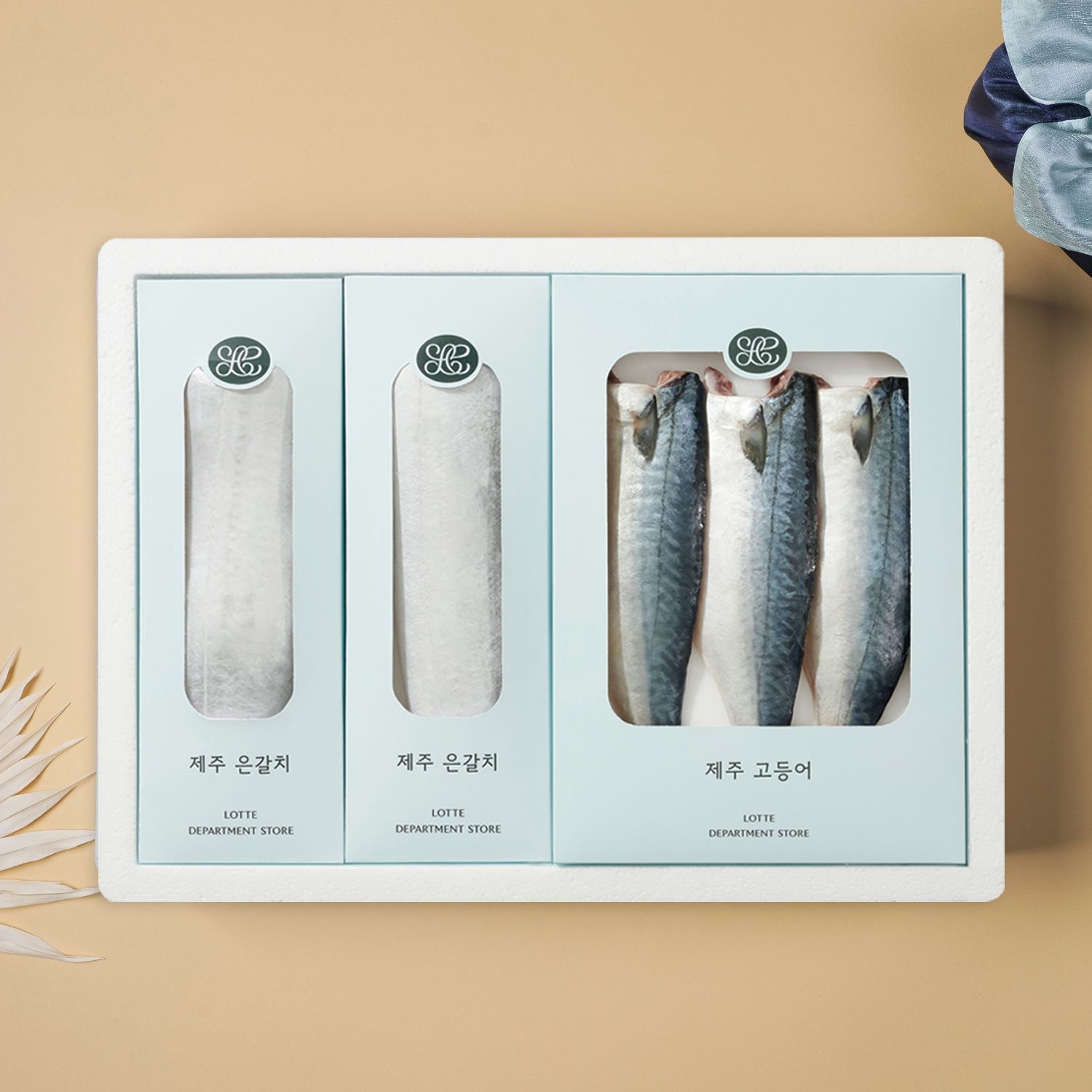 [롯데백화점] 모슬포 제주 은갈치·고등어 감 세트 (총2.1kg/갈치700g,고등어1.4kg)