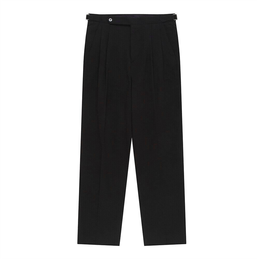 Essential Seersucker Adjust 2-Pleated Relaxed Chino (Black)