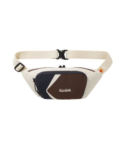 [국내백화점 매장정품] 코닥 케이 라이트 힙색 BROWN K6243LBG24BRW