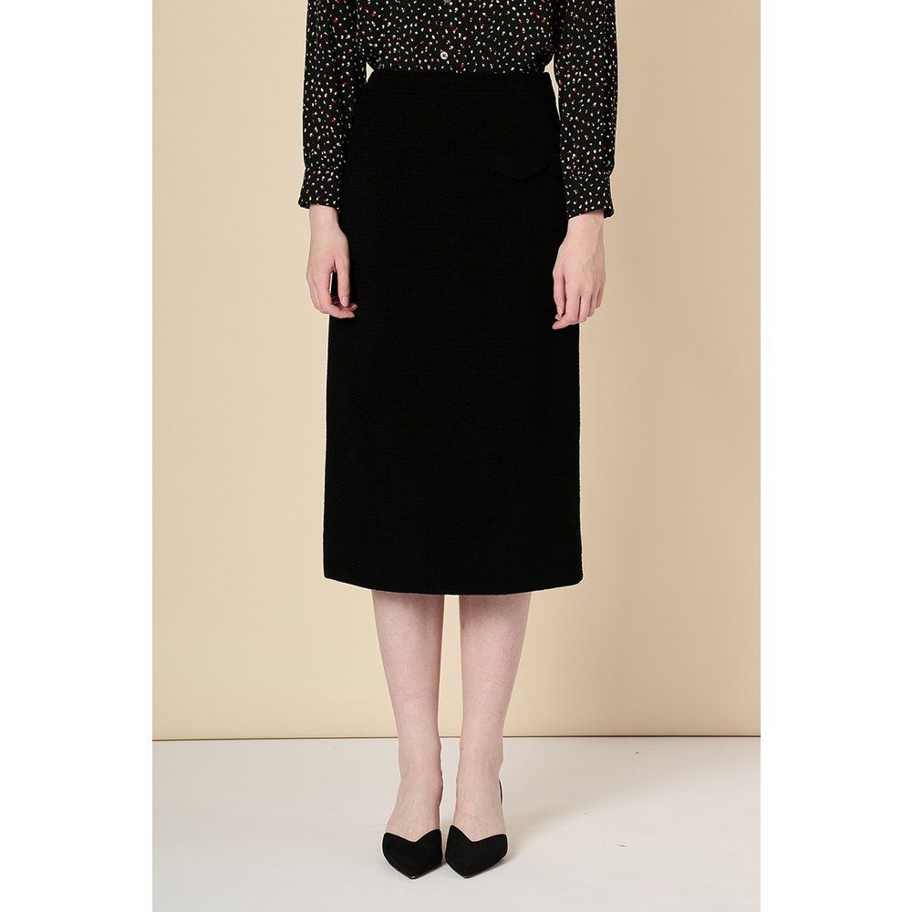 BCBG 클래식 니트 스커트 B3F8K715
