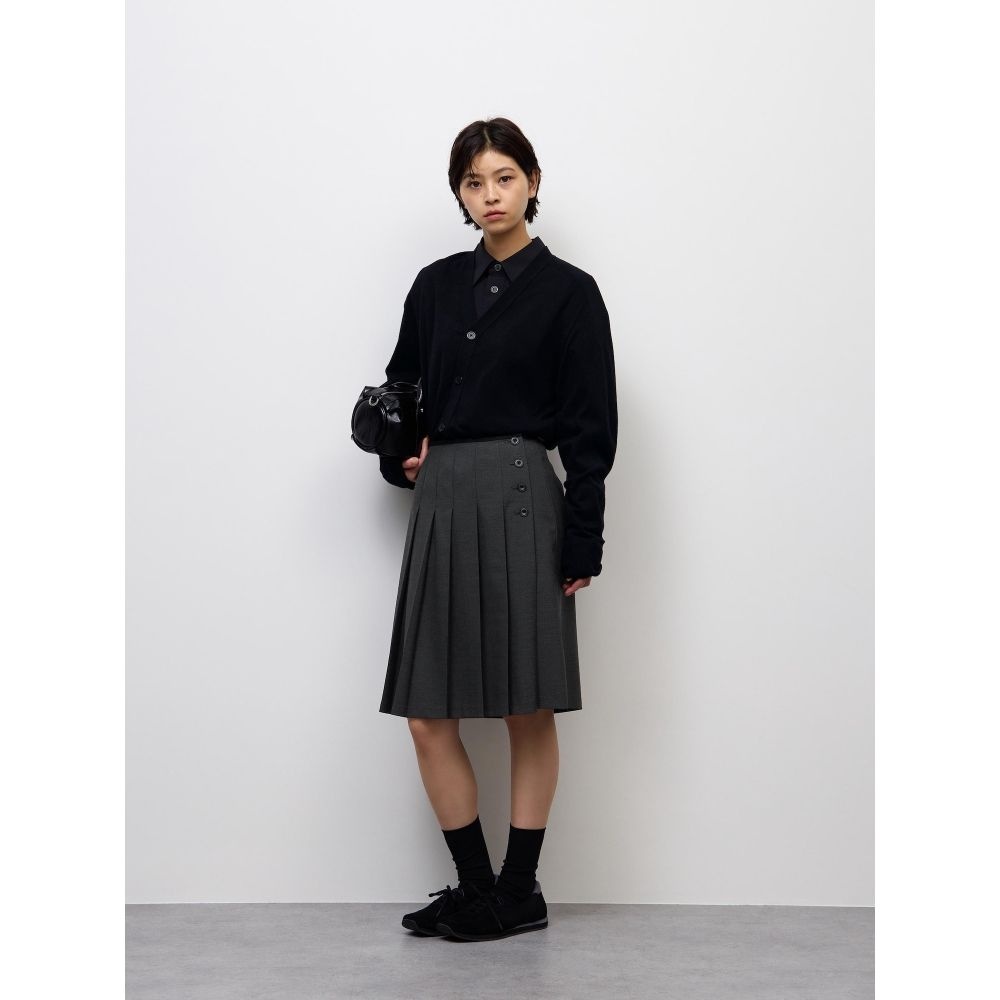 GU 유니클로 GU 사이드 버튼 플리츠 스커트