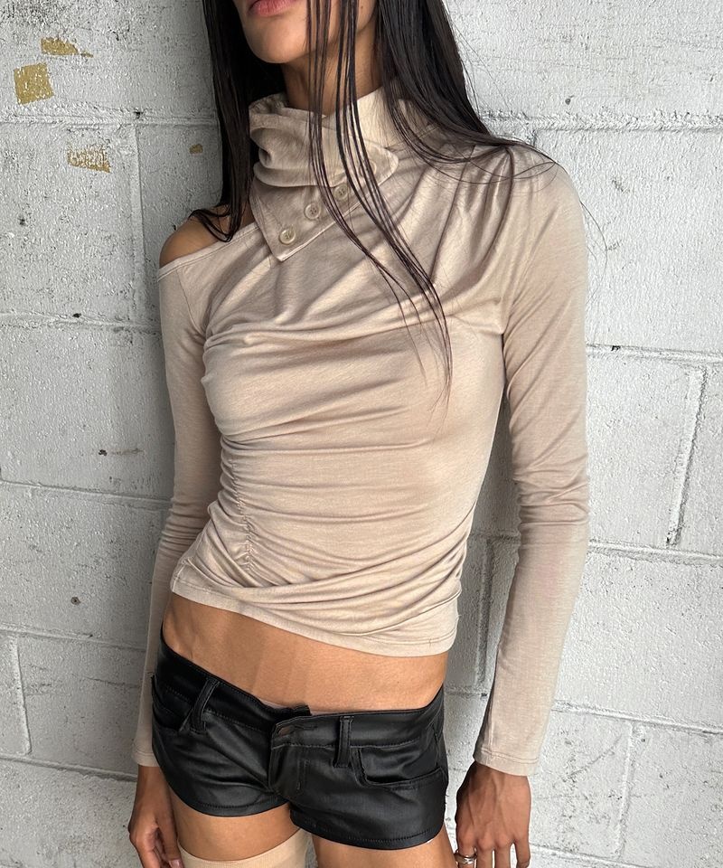 ROCKCAKE 10월 23일 배송 락케이크 ROCKCE Scarf Drape Top - Beige RC26TP37200BE 1209282