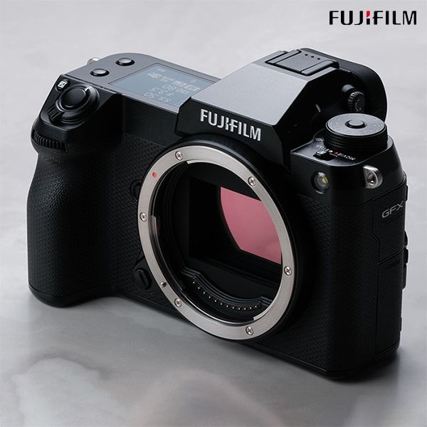 후지필름 GFX100S II 중형 미러리스 카메라