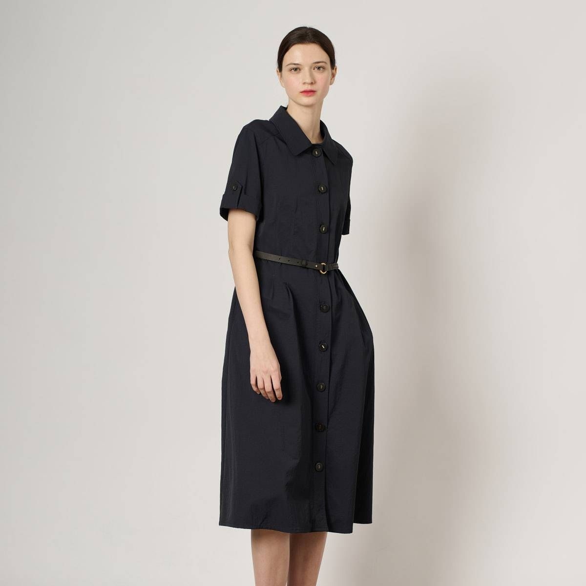 BCBG 벨티드 솔리드 셔츠 원피스 B4M4O621 KDZ559