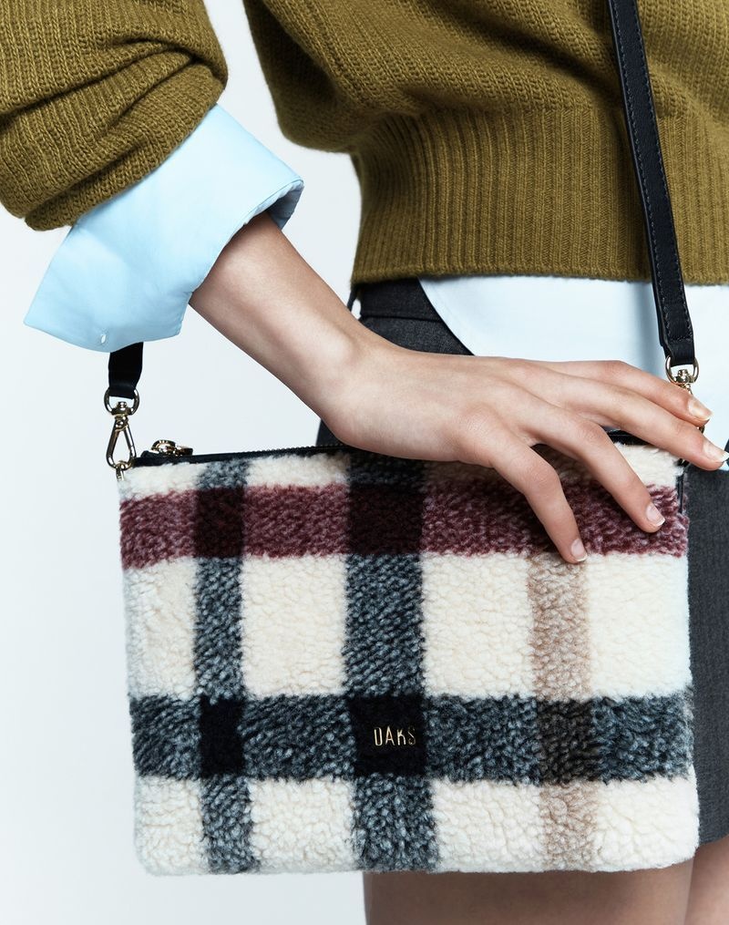 닥스 DAKS WOMENS ACCESSORIES 베이지 체크 클러치 겸 크로스백 DCBA5F988I2 166630